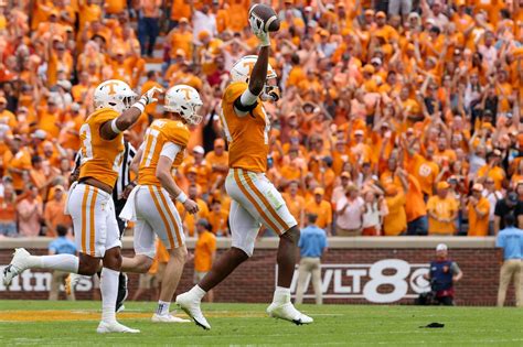 Tennessee beats Alabama on final play in high.